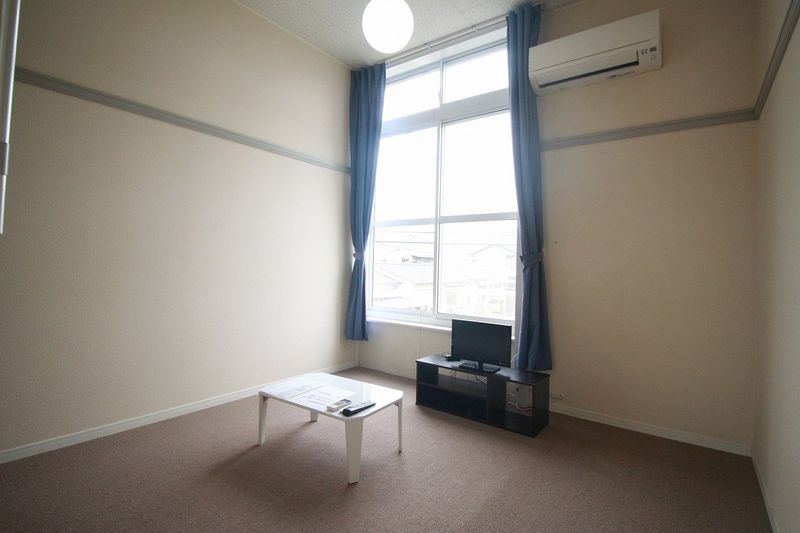 レオパレスフォレストハウス２１ 寝室