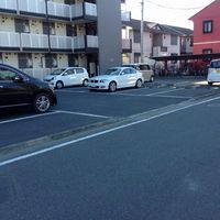 レオパレスラ　ソワ 駐車場
