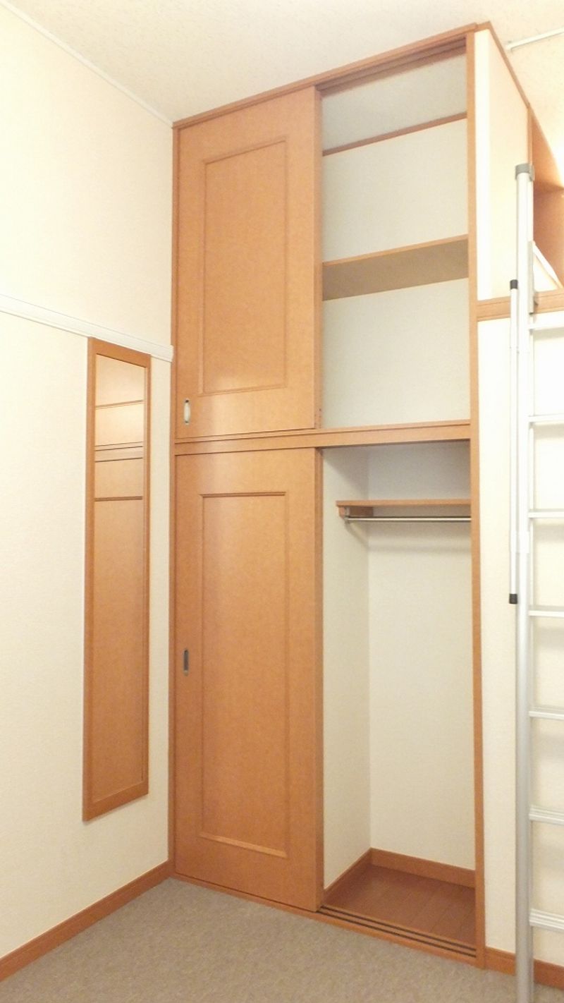 レオパレスＫＭ 収納