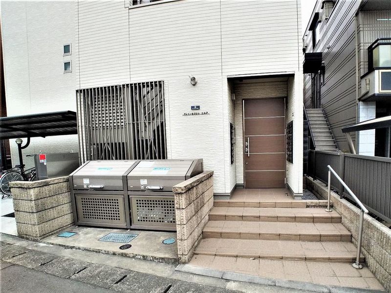 クレイノホクレレ　エルア エントランス