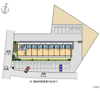 10242月租停车场