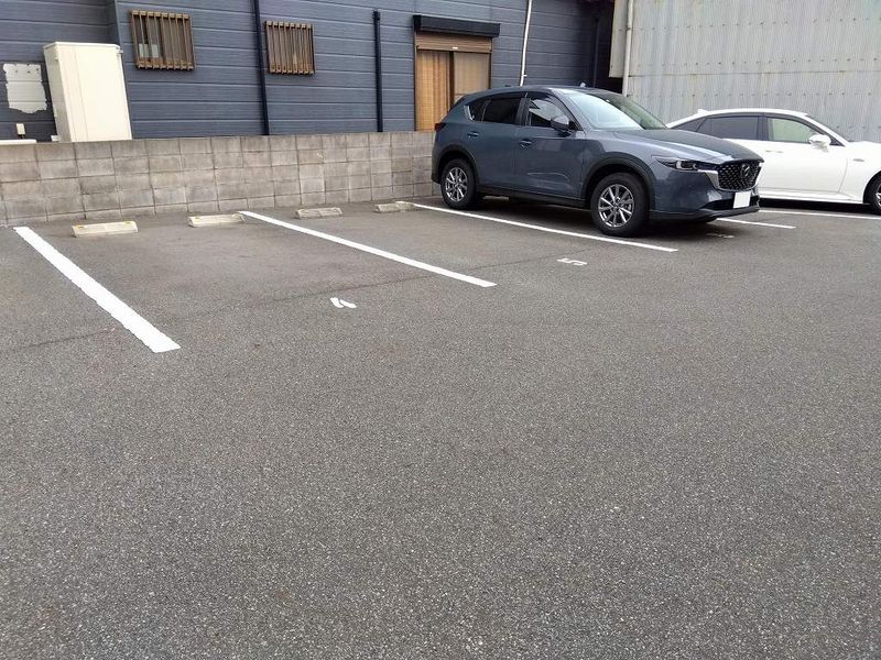 ミランダメゾン　ド　バンリュー 駐車場