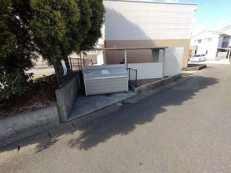 レオパレスザファースト 共用部分