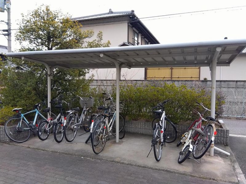 レオパレス志度 共用部分