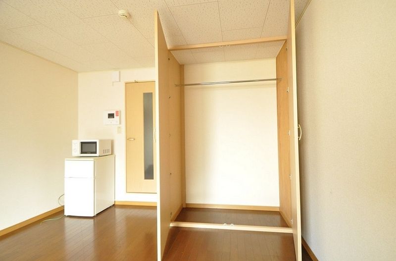 レオパレスグランＭ’ｓ 収納