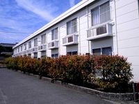 レオパレスシャンテ 外観