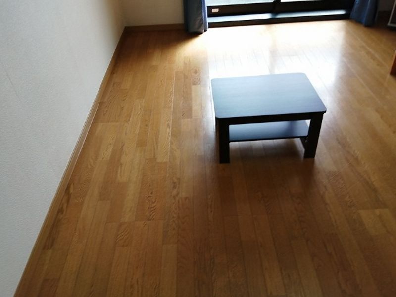 レオパレスＮＯＧＩ−Ｂ 居間