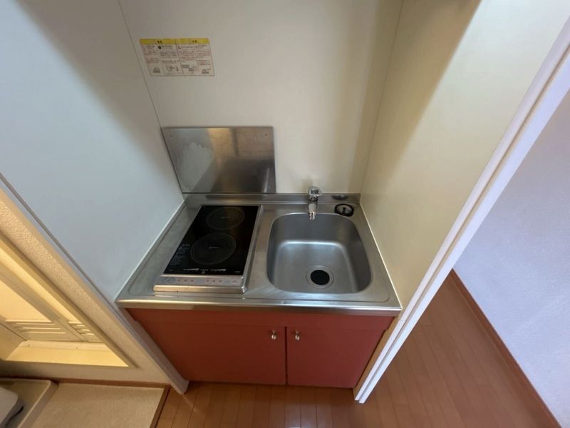 レオパレスイーストⅤ キッチン