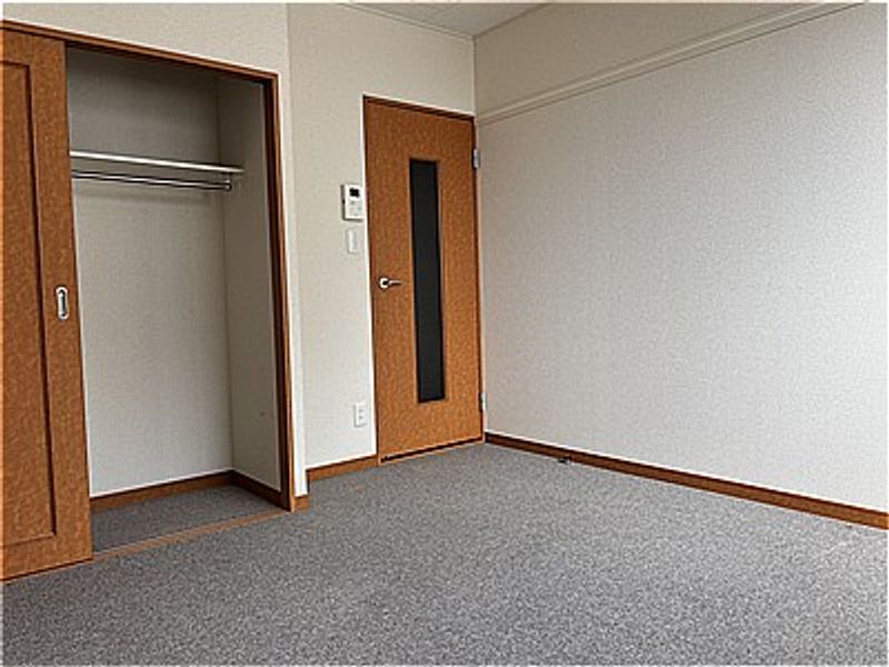 レオパレスＷＡＫＡＭＩＹＡ 居間