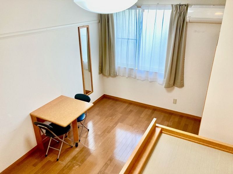 レオパレスなぐり 寝室