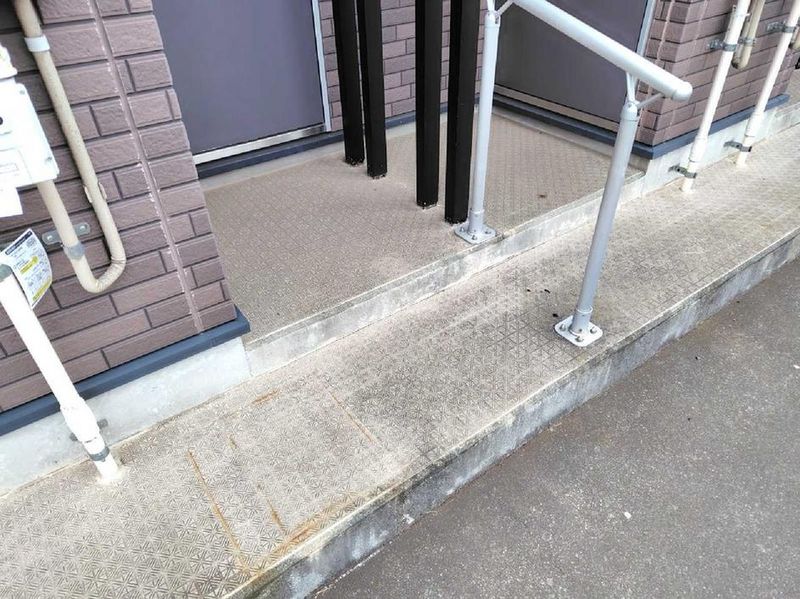 LEONEXT Swing Island Other