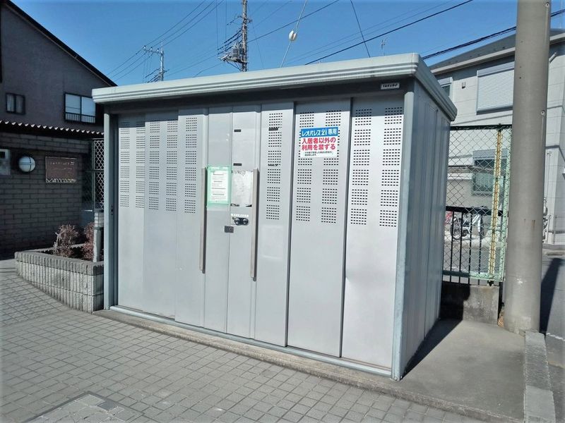 レオパレスアルファード 共用部分