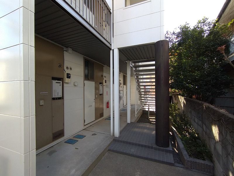 レオパレス元住吉 共用部分