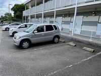 レオパレスサンクチュアリ 駐車場