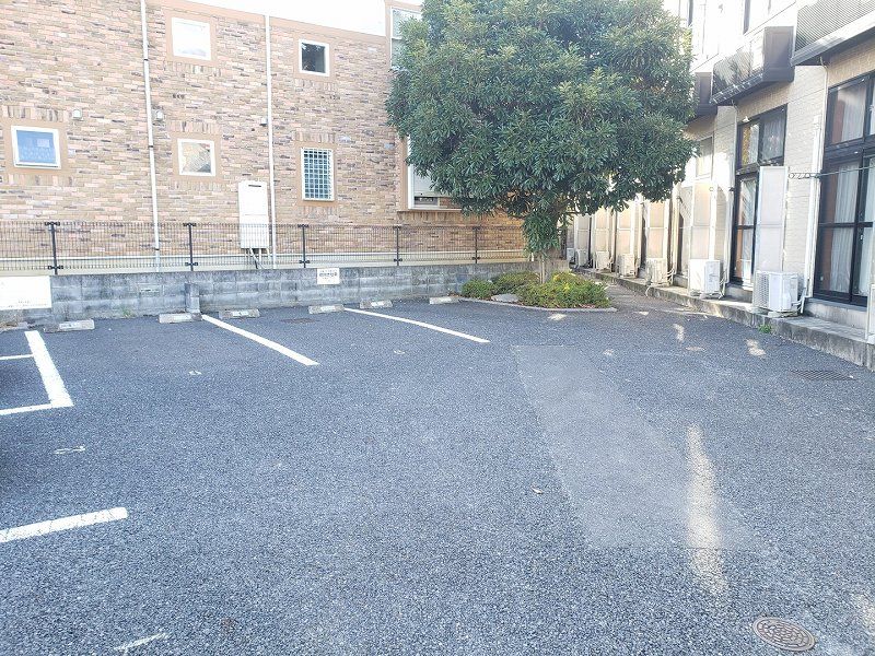 レオパレス大畑 駐車場