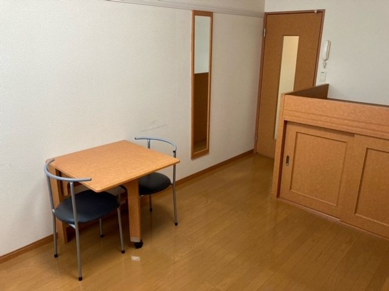 レオパレスＫ．Ｙ 居間