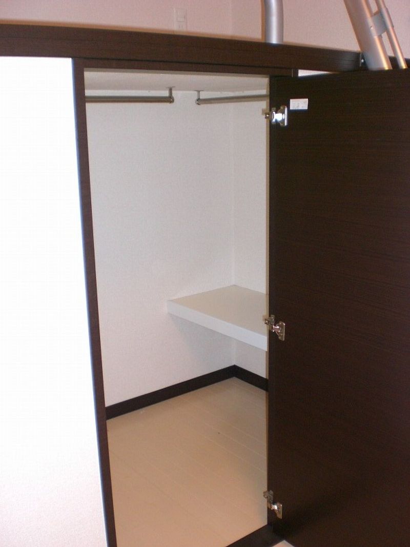 レオネクスト宝石台Ⅱ 収納
