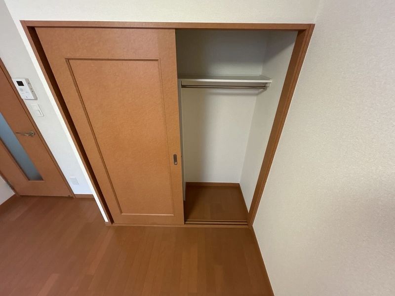 レオパレスけやき通りハイツ 収納