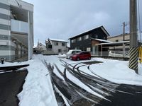 leopalace Primal 주차장