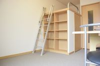 レオパレスアゼリア蛍池 居間