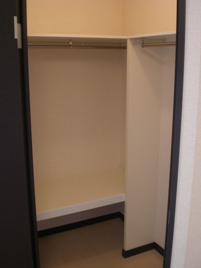 レオネクストセレーノ 収納