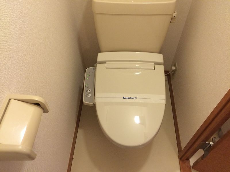 レオパレスアイエス湖西 トイレ