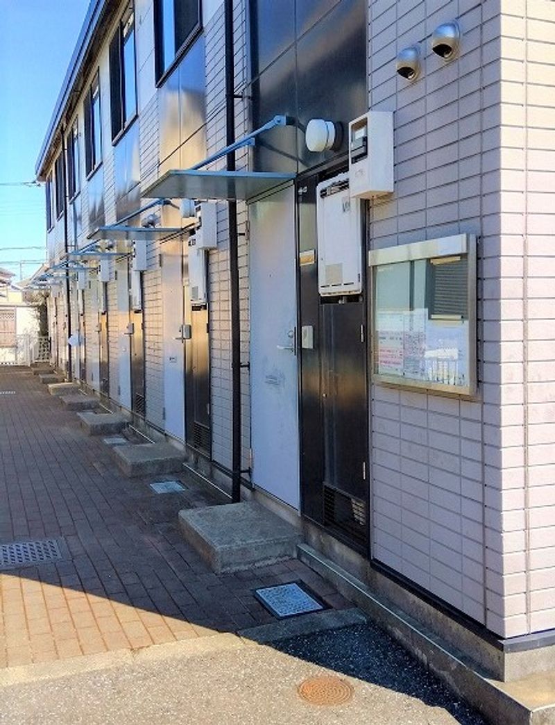 レオパレスエミネンス エントランス