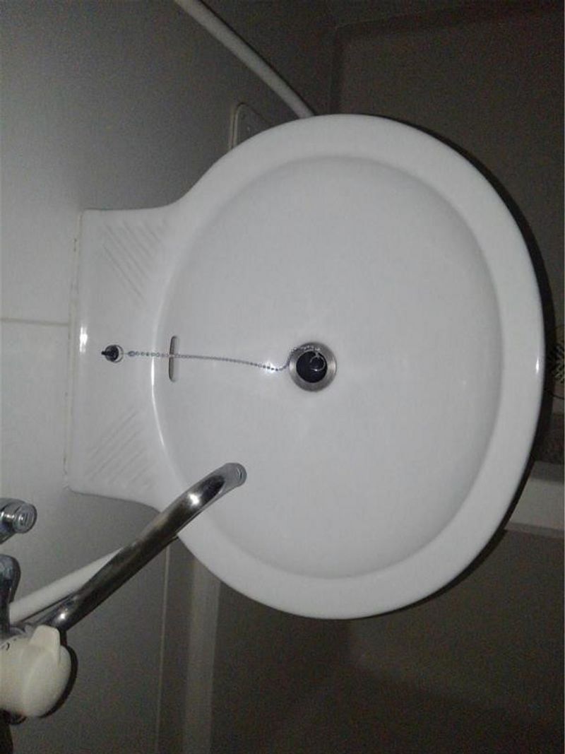 レオパレスエニワン 洗面所
