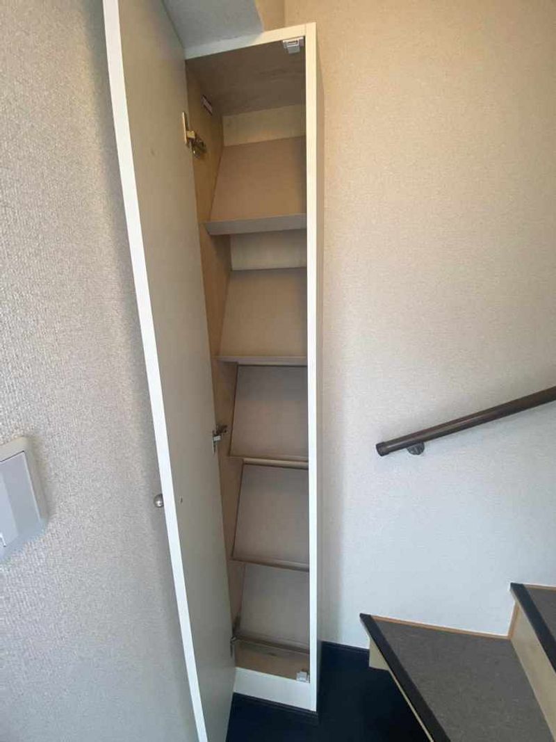 レオパレスプレジール町田 収納