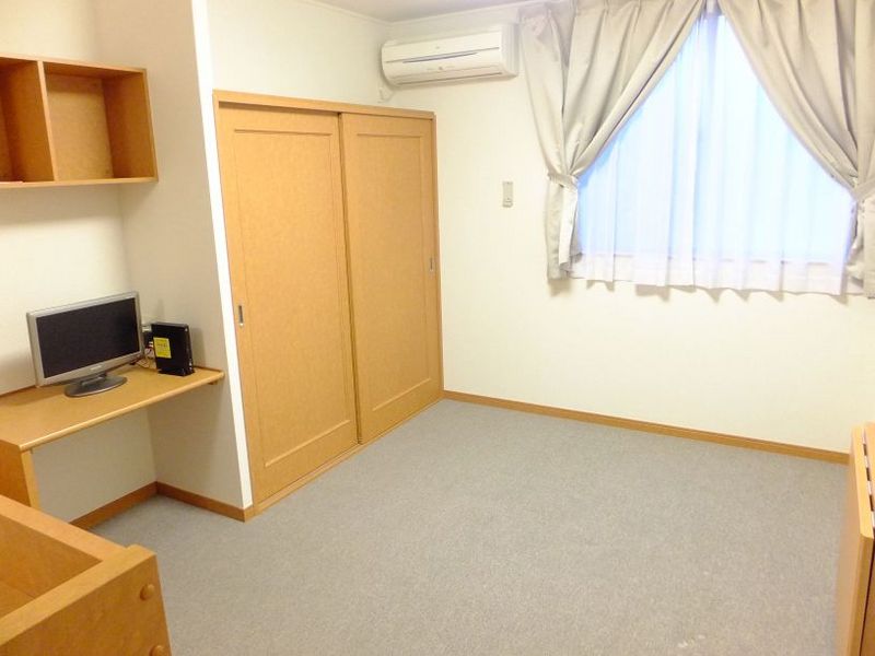 レオパレスときた 居間