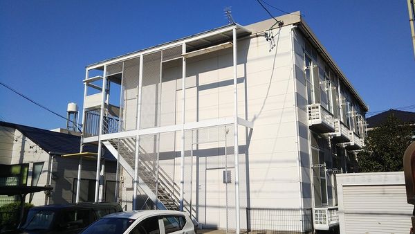 レオパレスＭ＆Ｙ中郷 外観