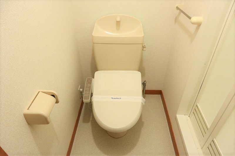 レオパレス潤 トイレ