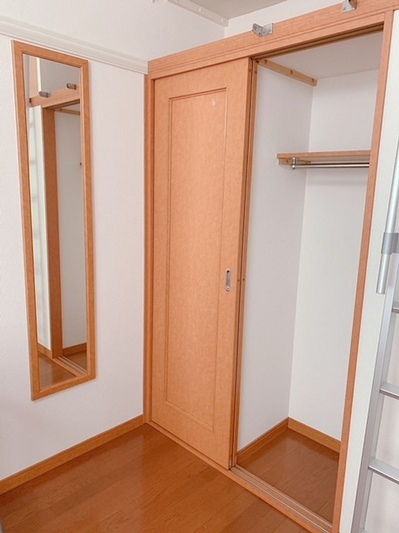 レオパレスＭａｒｕｔａｋａ 収納