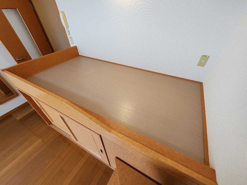 レオパレスサンホワイト枝松 その他