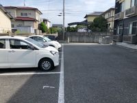 レオネクストアダージョ 駐車場
