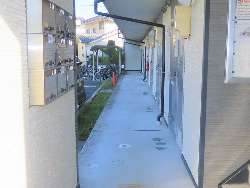 レオパレスメルベーユ 共用部分