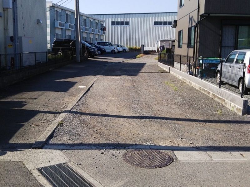 レオパレスファイン 駐車場