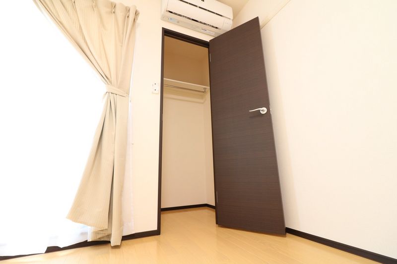 レオネクストクレシェンド藤 収納