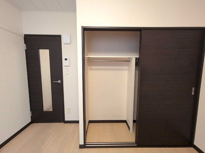 レオネクスト成城壱番館 収納