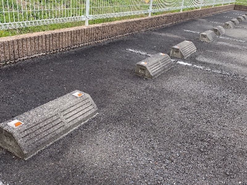 レオパレスＡＧＡＰＥ 駐車場
