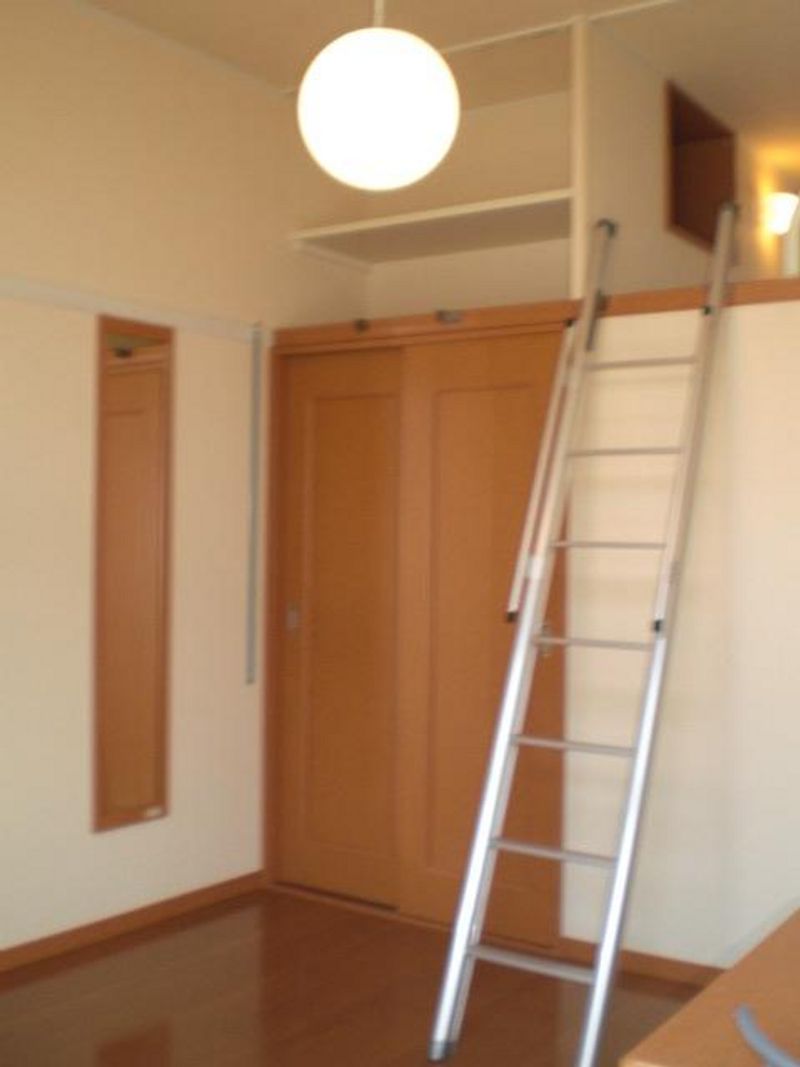 レオパレスダース 収納