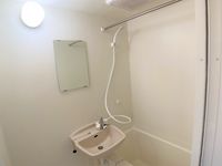 レオパレスコンパル唐湊　弐番館 風呂
