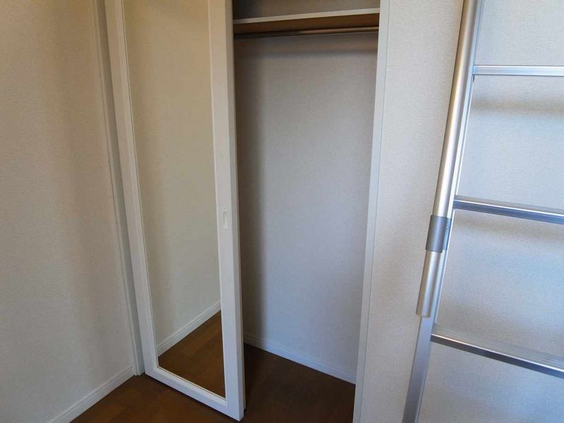 レオパレスシンシア 収納
