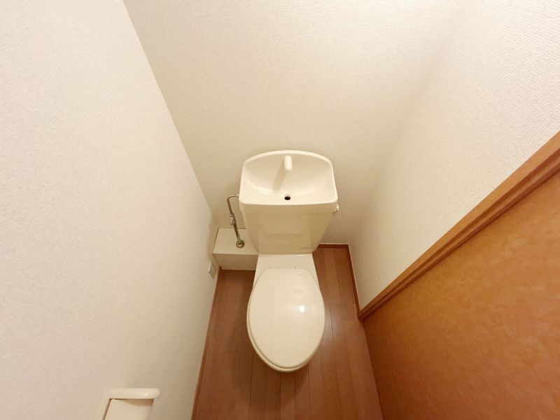 レオパレスサンヒダカ トイレ