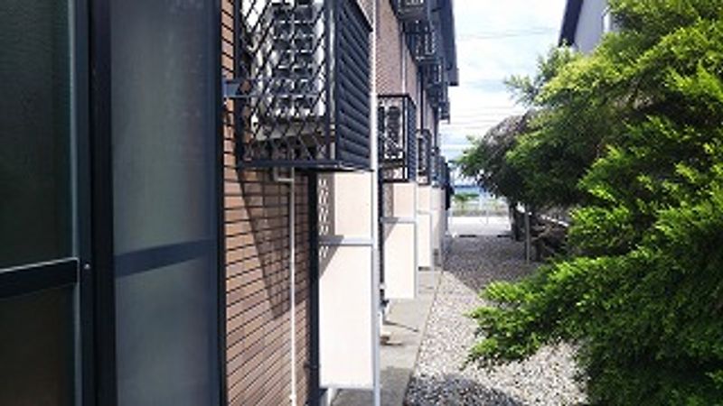 レオパレス二反田 バルコニー