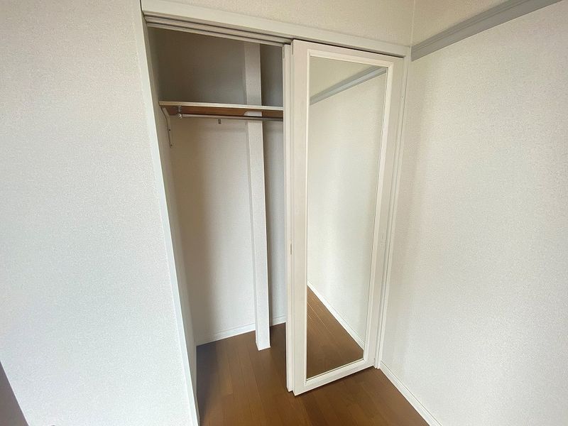レオパレスＲＩＫＵ 収納