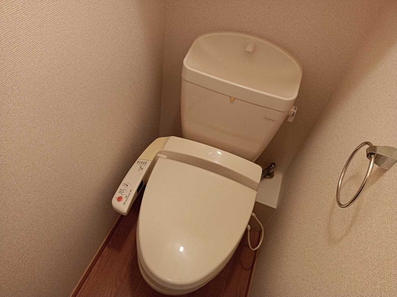 leopalace Compal Toso Nibankan Toilet