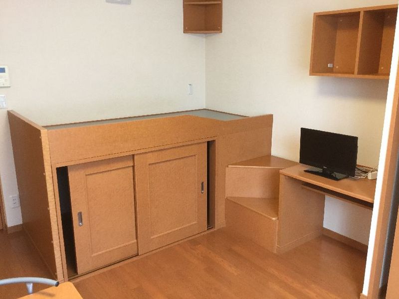 レオパレスＷＨＩＴＥ　ＳＵＮ 居間