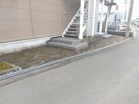 レオパレスルートイレブン エントランス