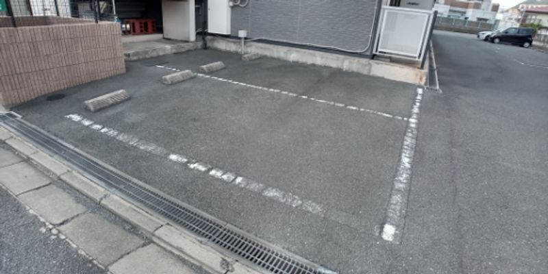 レオパレスＭａｕｎａ 駐車場